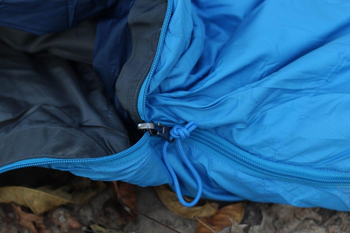 sleeping-bag-zipper