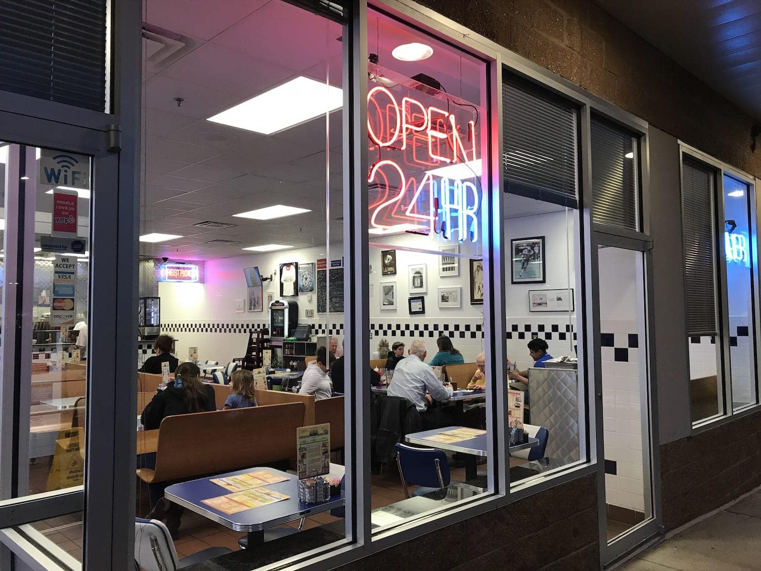 Bob & Edith's Grill Springfield Virginia