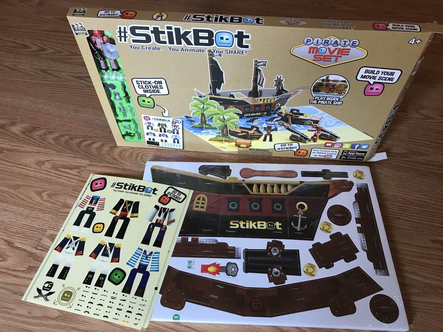 Stikbot Pirate Studio