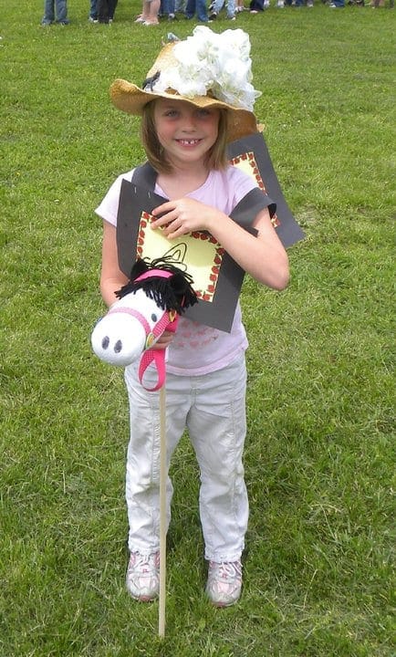 Kindergarten Derby Horse