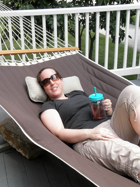 relax-in-hammock-with-iced-tea