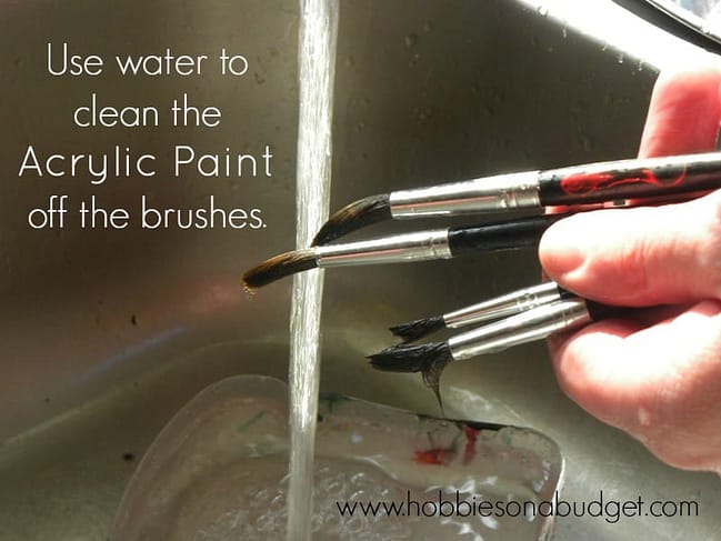 cleaning-paintbrushes