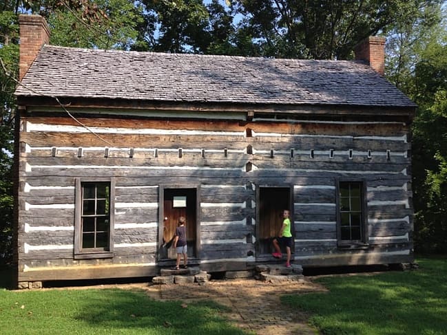 cabin at green river